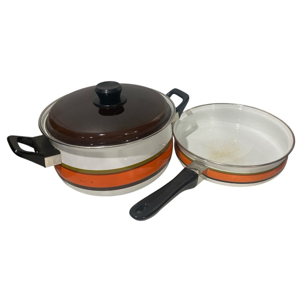 Vintage Cookware Set with Orange Stripes IN GOOD CONDITION